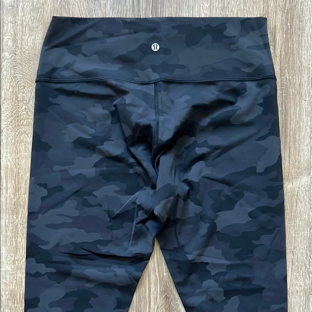Lululemon Black/Camo High-Waisted Cropped Leggings - Picture 2 of 5